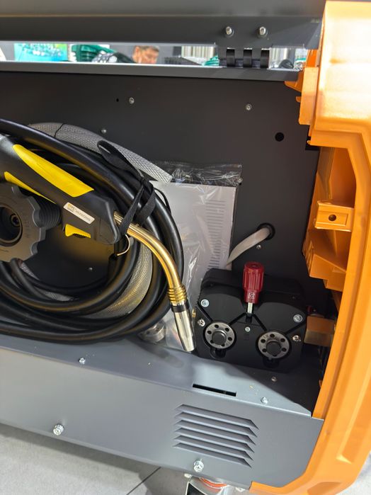 Сварочный аппарат 3 Погали (КМП електирод Аргон] MIG/Stict 251d HUGONG