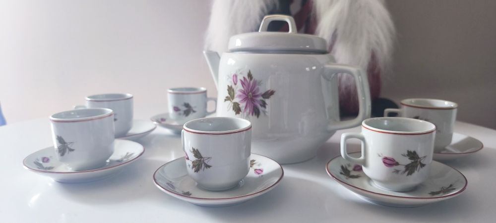 Сервиз за кафе с каничка ми