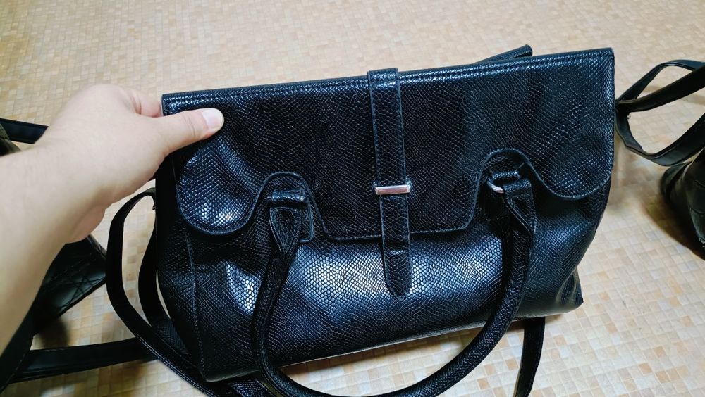 Продаются 2 сумки 1000