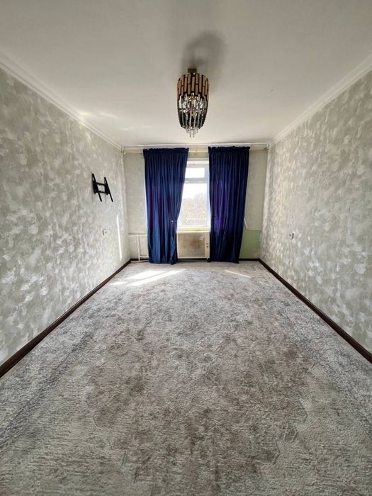 2 . Xonalik kvartira sotiladi manzil sagdiyana doktor O yonida yul ust