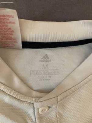 Продавам детски екип на Real Madrid