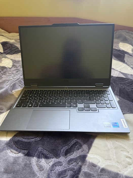 Lenovo LOQ 15IRX10 – i7 / RTX 5070 / 32GB RAM / 1TB SSD