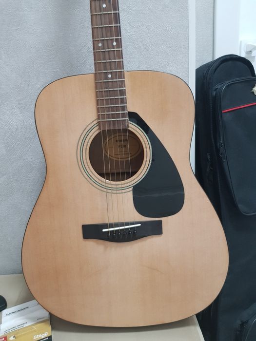 Гитара Ямаха Акустическая
