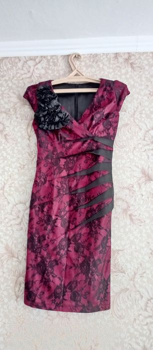 Продам не дорого платья.