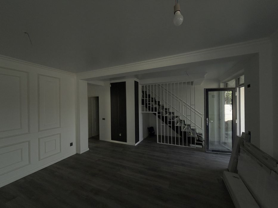 PROPRIETAR - Casa noua, moderna , Aleea 1 Parangului !