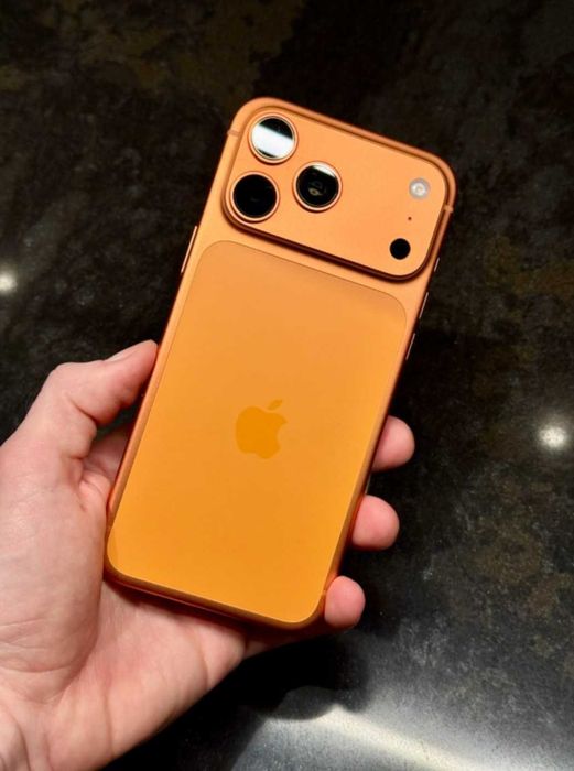IPhone 17 Pro Max Чисто нов