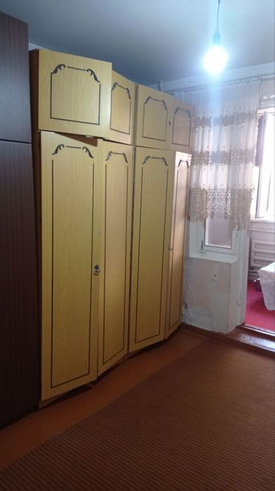 Аренда 2-комн. Квартира 1/4 этаж. Адрес микрорайон 1я остановка. Цена.