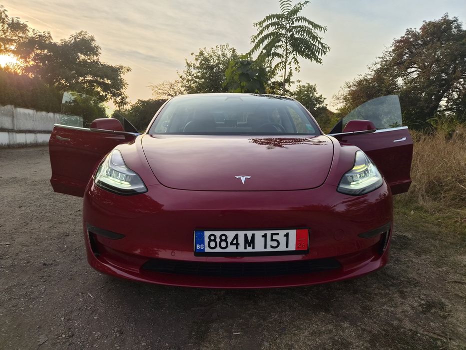 Tesla 3 Dual Motor Long Range