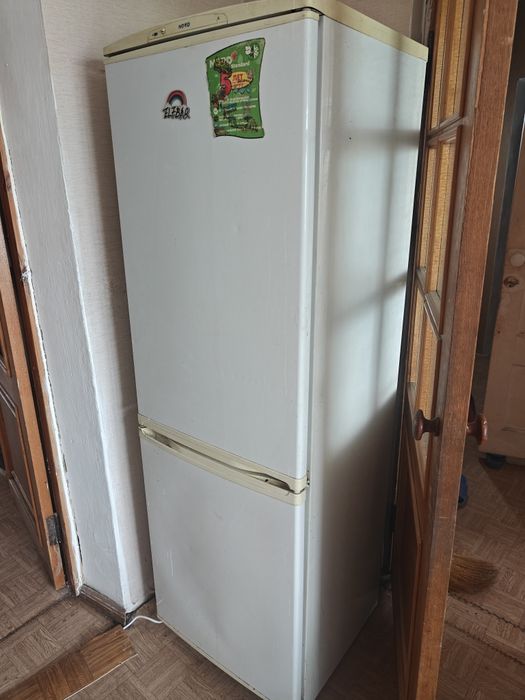 Отдам холодильник