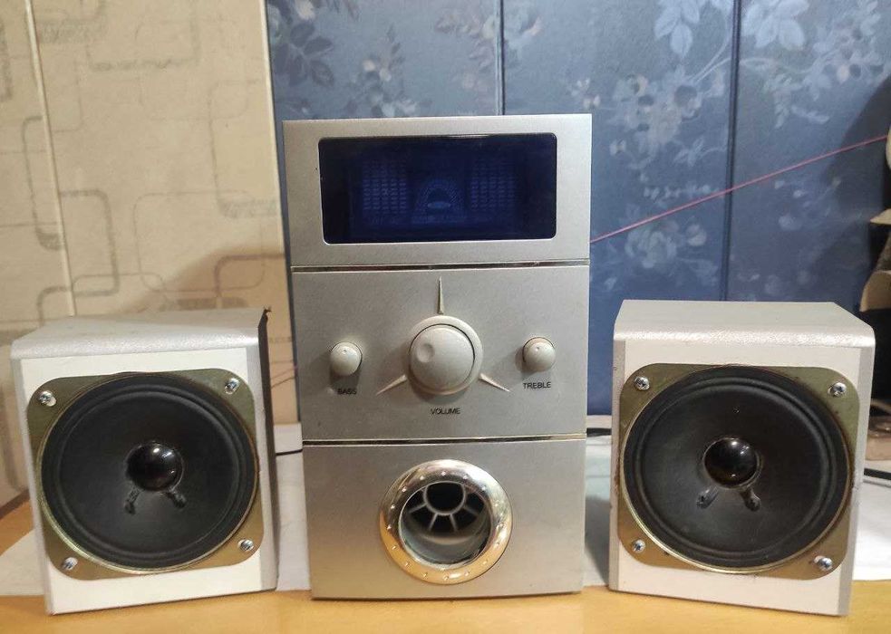 Сабвуфер с колонками SAY YOU на восстановление или запчасть.