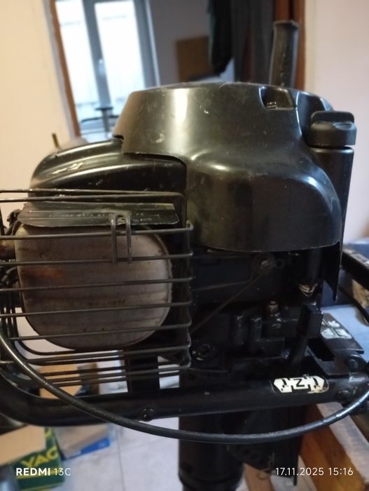 Лодочный мотор Briggs & Stratton