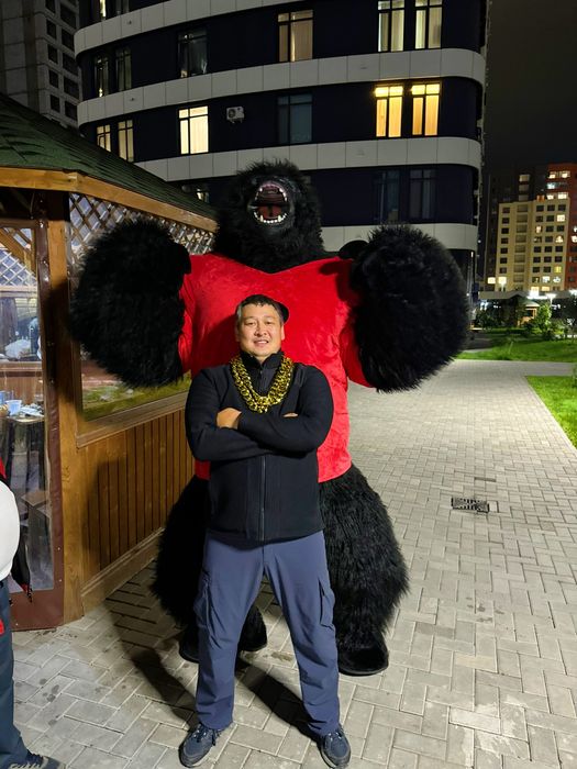 Горилла Кинг Конг Аниматор Астана