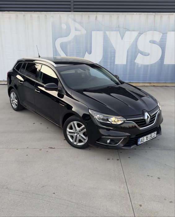 Renault megane IV inmatriculat