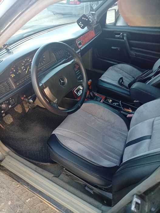 Продам Mercedes Benz 190