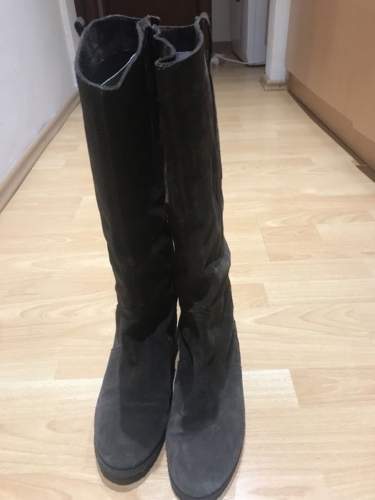 Cizme de dama maro inchis piele intoarsa