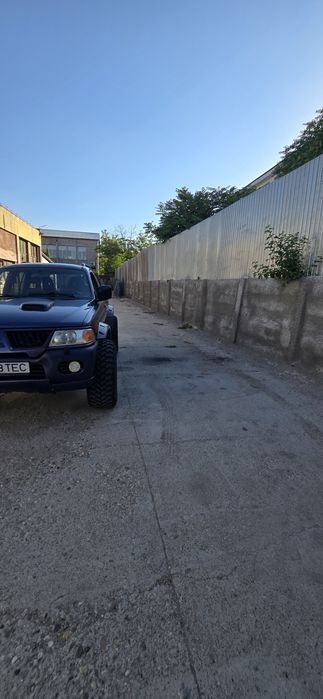 MITSUBISHI Pajero 2006 — imagine 3