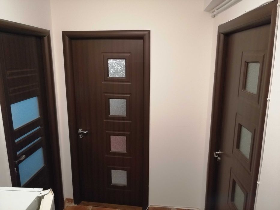 Inchiriez apartament vis-a-vis de promenada bloc nou
