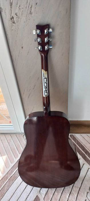 За любителите на фирмата YAMAHA F310-Китара