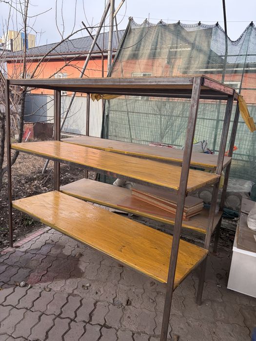 Стелаж хорошего качества