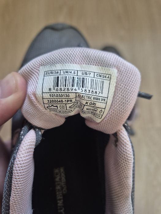 Термокроссовки женские