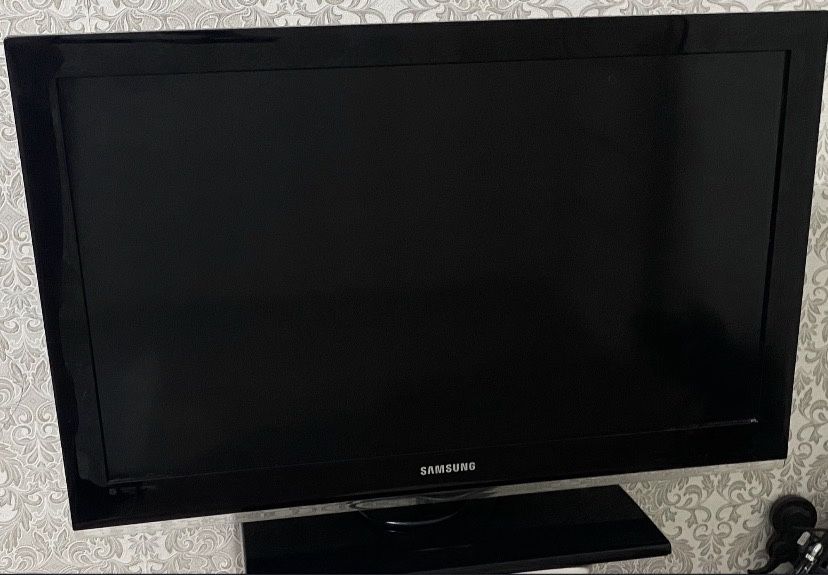 Продается телевизор в хорошем состояний