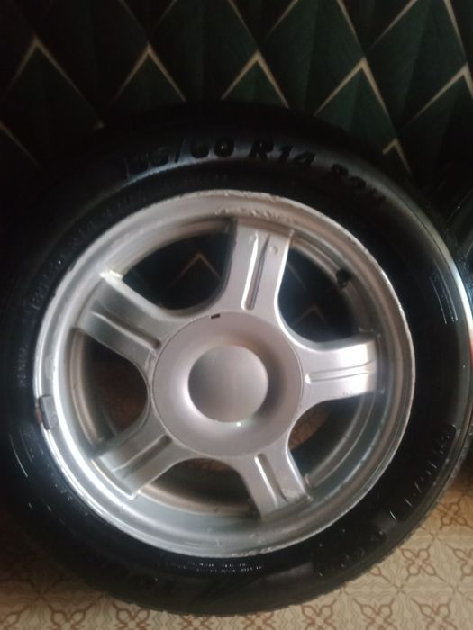продам резину с дисками СТАТУСЫ R14