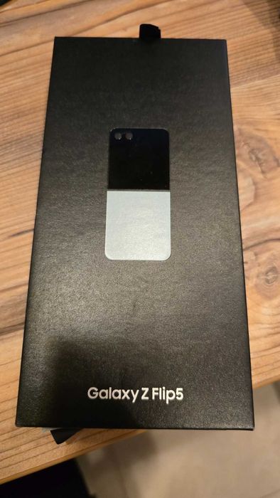 Samsung Galaxy Z Flip5 512 GB, verde mentă