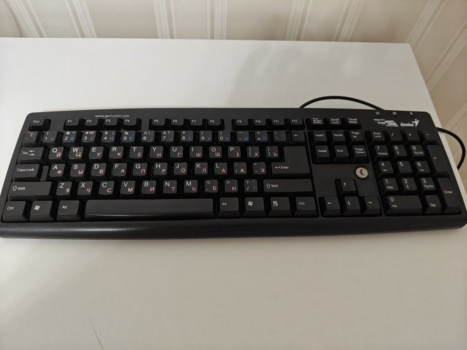 Клавиатура Genius