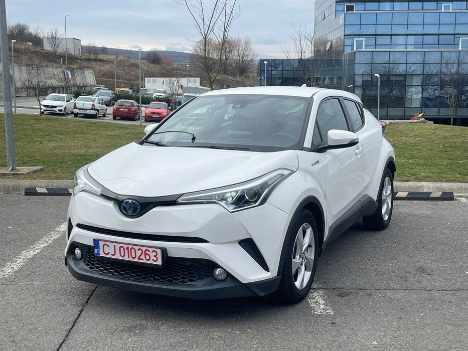 Toyota C-HR Hibrid, 2018