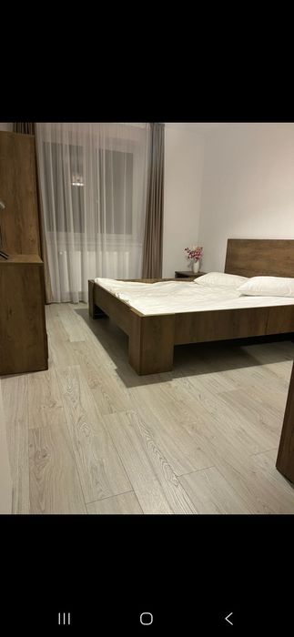 Inchiriez Studio Tractorul Brasov