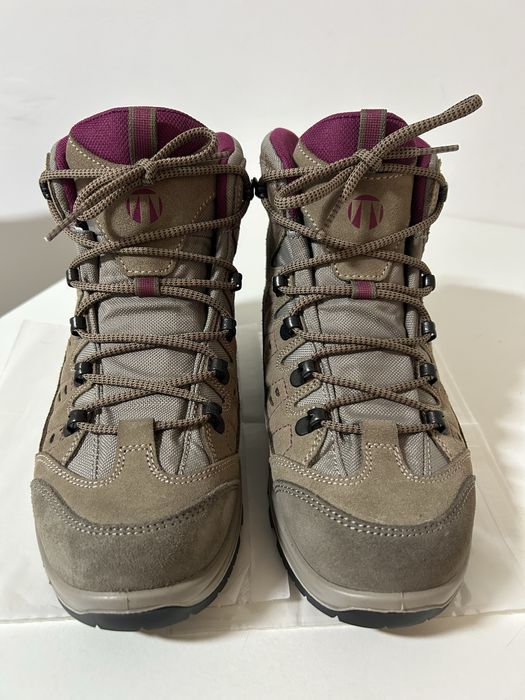 Bocanci femei Tecnica Starcross Goretex Vibram 40 drumetie trekking