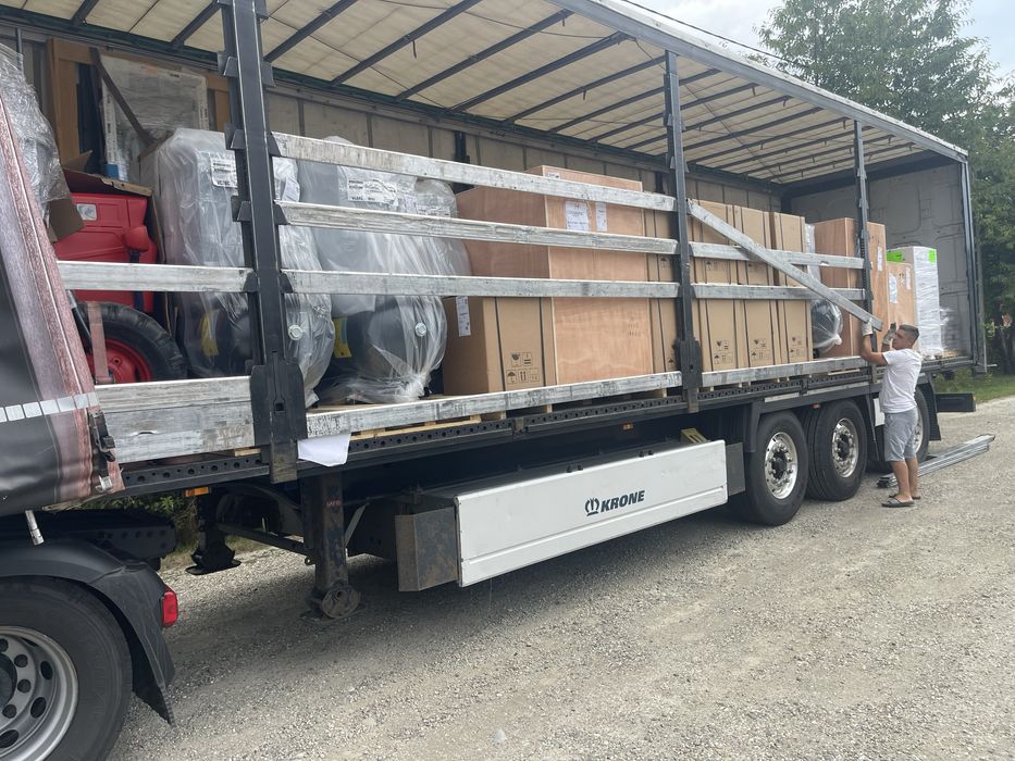 Compresor cu surub 11kw INVERTER / EKOMAK Motor cu Magneti Permanenti