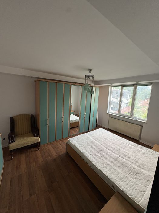 Apartament 3 camere centru - zona 0,str Petru Rares de inchiriat