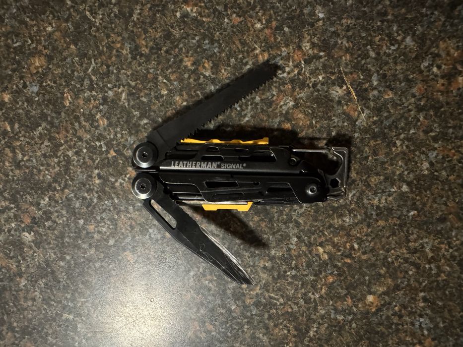 Leatherman Signal unealta multifunctionala