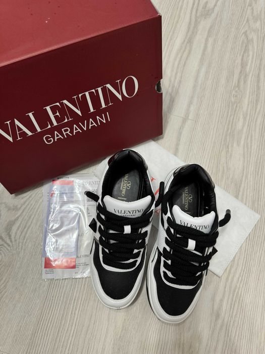 Adidasi Valentino G aravani One Stud Low NOI