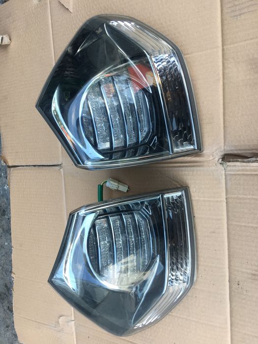 Stopuri Aripa St/Dr Lexus Rx400H. Hybrid. 2005-2008. Volan stinga