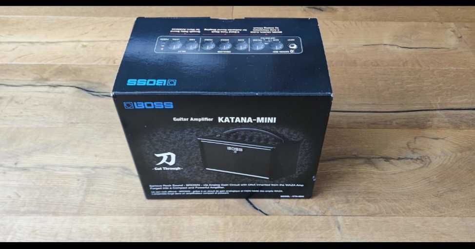Boss katana mini усилвател за китара