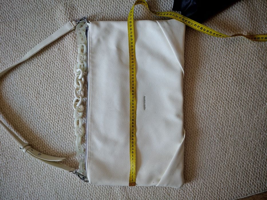 Распродажа сумок