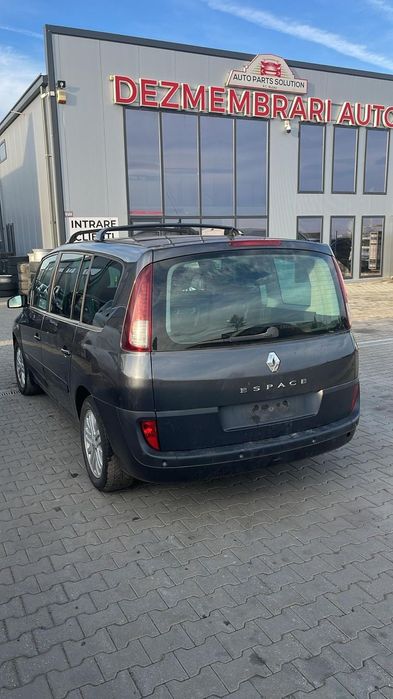 Dezmembram Renault Espace 2.2 dci din 2007