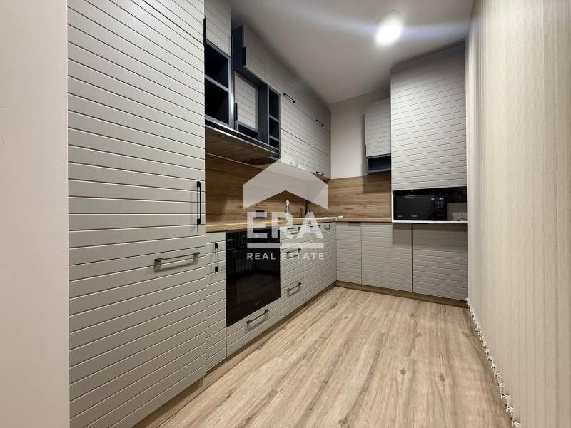 Дава се под наем Офис в София, Кръстова вада - 167 кв.м за 1795.2 € - Снимка #2