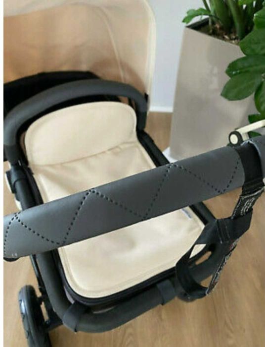 Carucior Bugaboo 3 in 1.