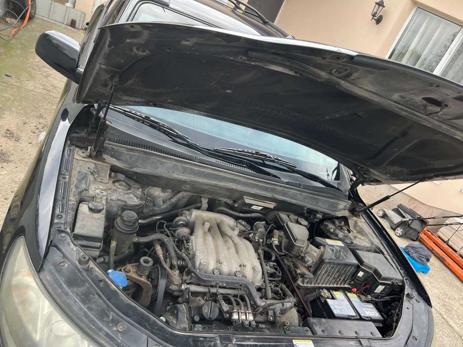 продавам HYUNDAI SANTA FE 2V6 Бензин ГАЗ
