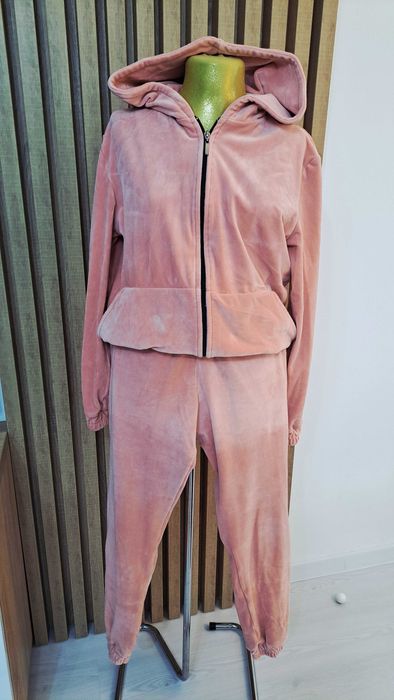 Trening catifea roz Ramona Badescu