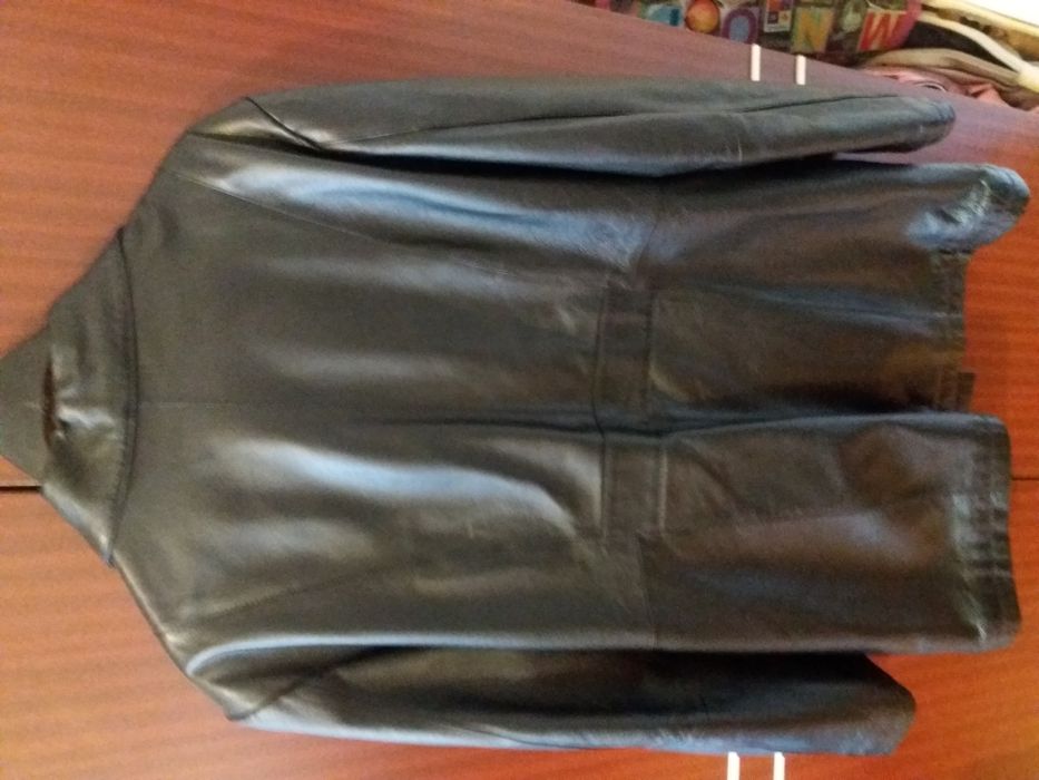 Дамско кожено сако