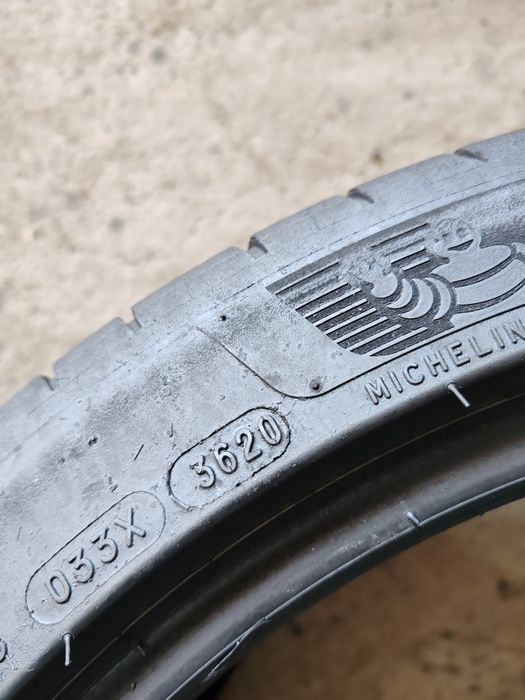 2 anvelope 245 40 18