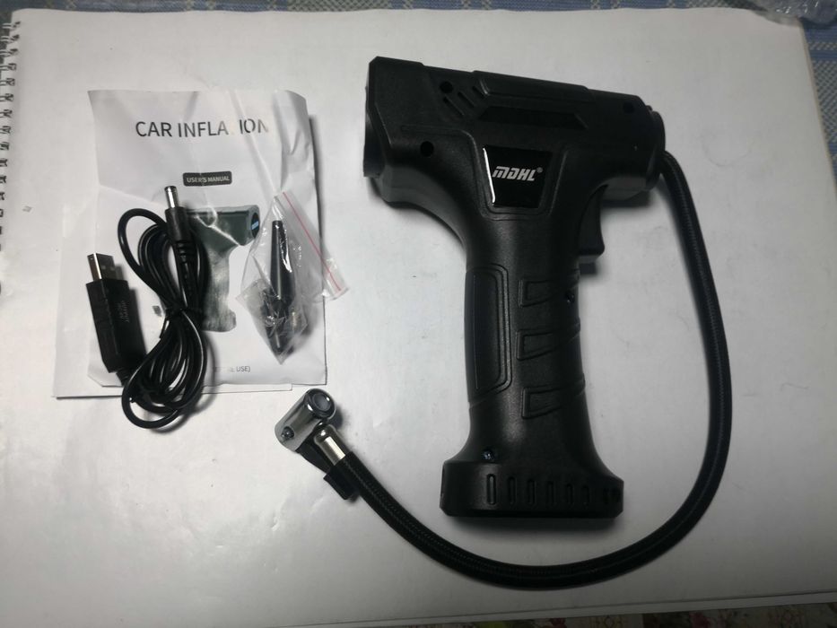 Pompa aer auto electrica