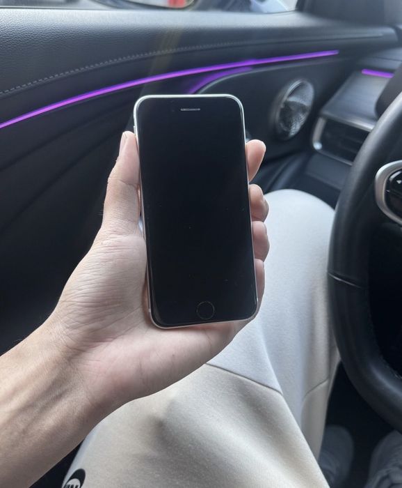 Iphone se 2020 айфон