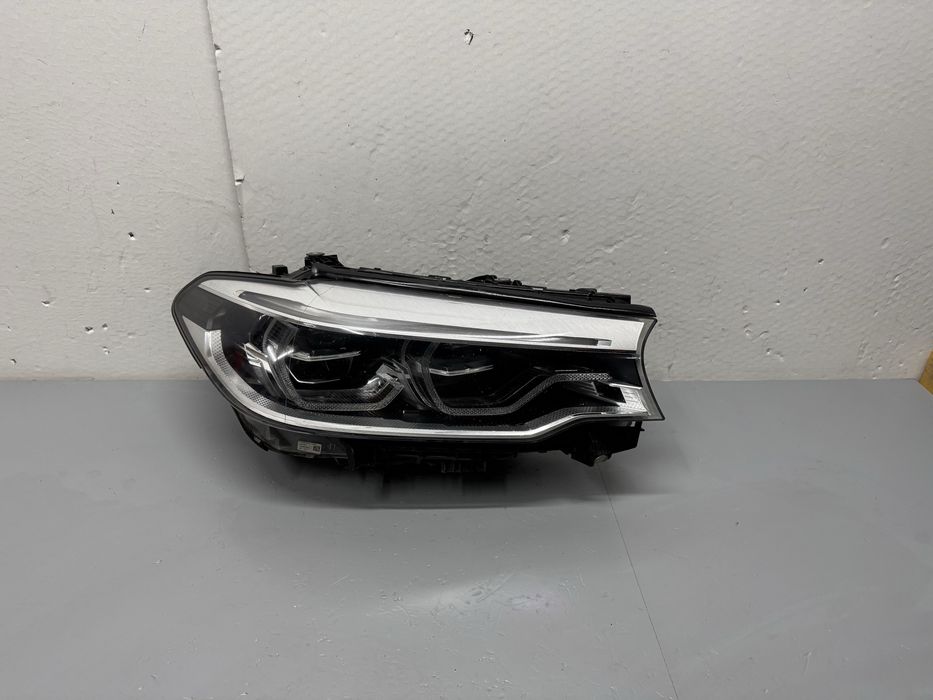 Far led adaptive Bmw G30 G31 seria 5 dreapta 2017-2020