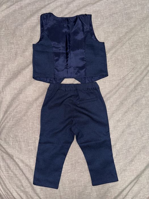 Продается новый детский костюм H&M