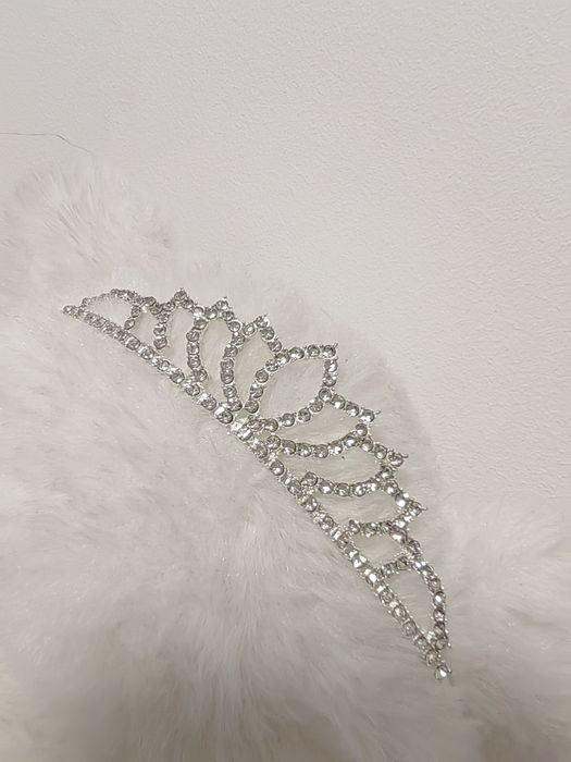 Diadema mireasa tip printesa